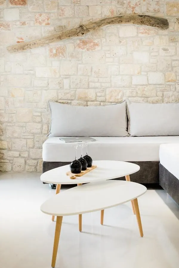 Vrachos Lofts Aparthotel Afytos