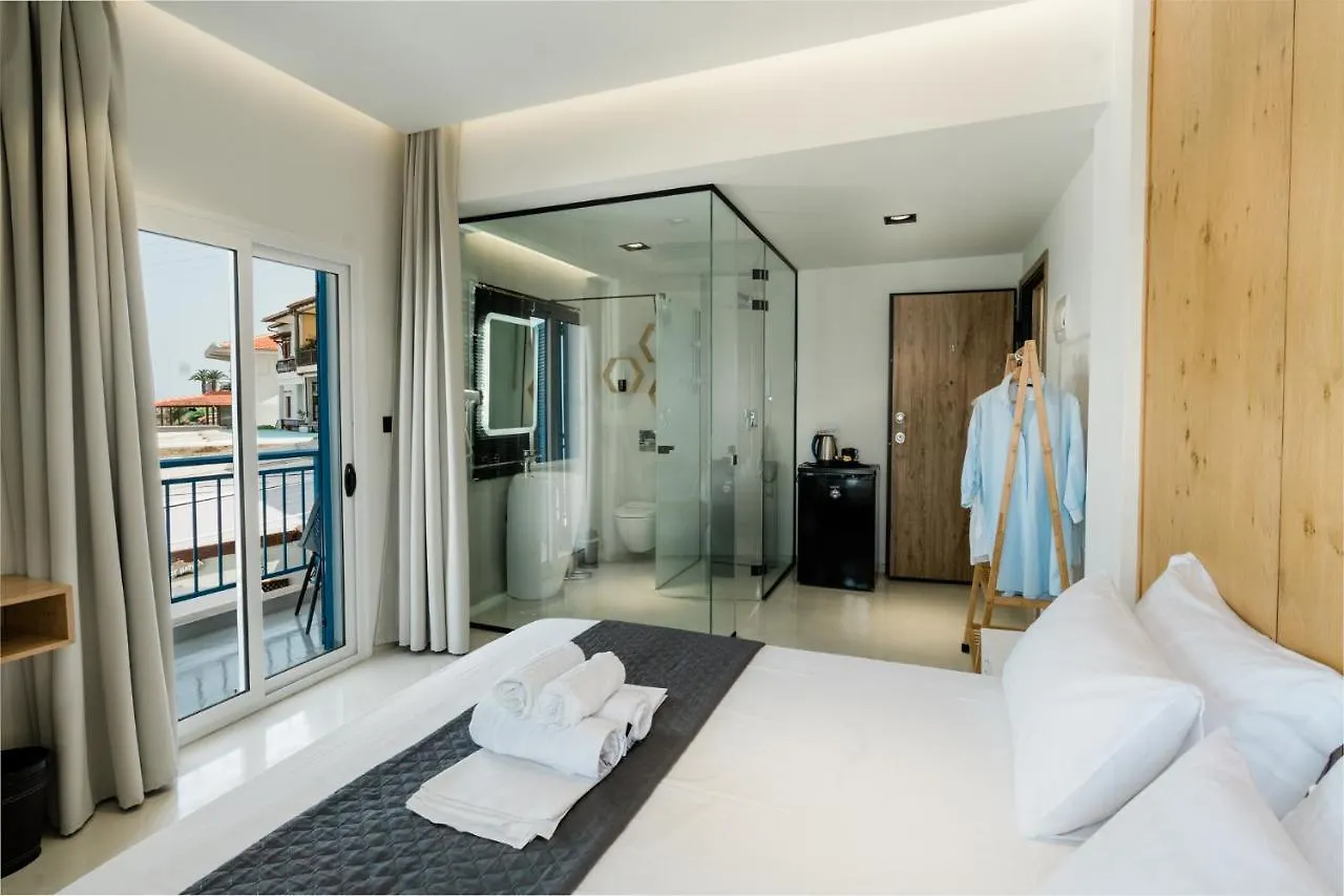 Vrachos Lofts Aparthotel Afytos Greece