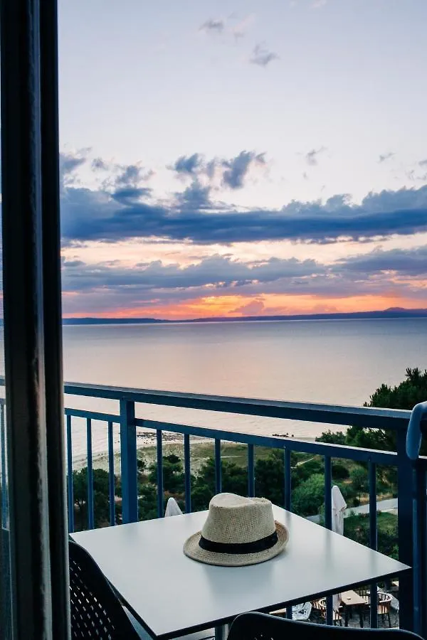 Vrachos Lofts Aparthotel Afytos 2*,  Greece